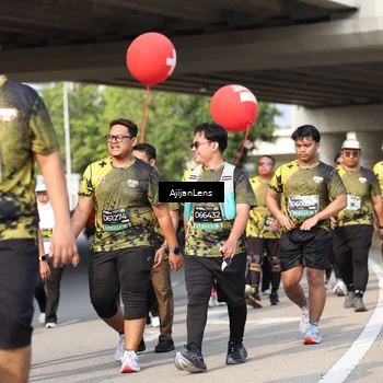 Runner Photo 6377844