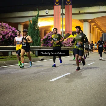 Runner Photo 6377852