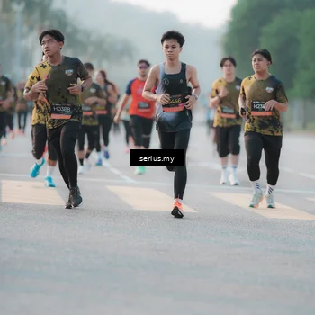 Runner Photo 6377868