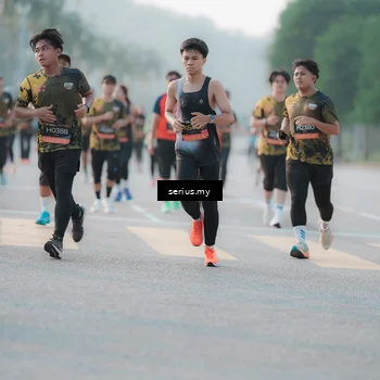 Runner Photo 6377879