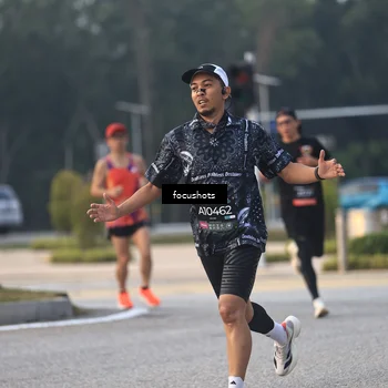 Runner Photo 6377894