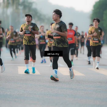 Runner Photo 6377914
