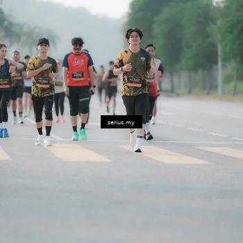 Runner Photo 6377921