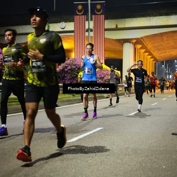 Runner Photo 6377926