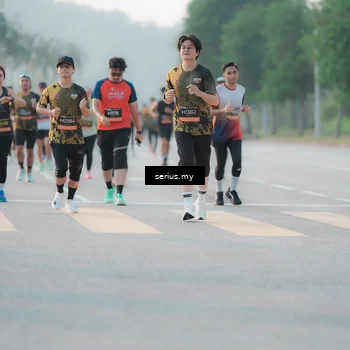 Runner Photo 6377930