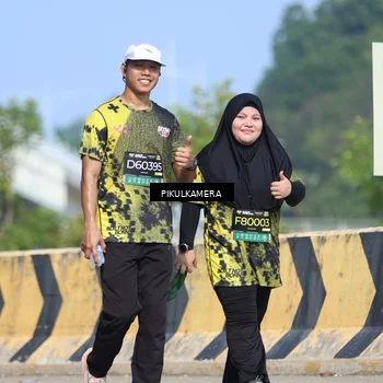 Runner Photo 6377961