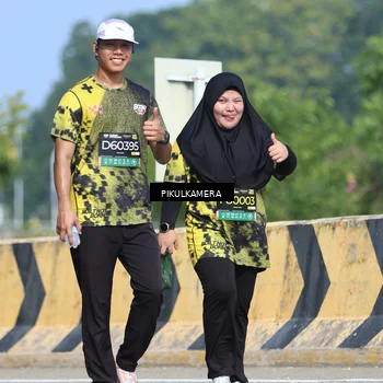 Runner Photo 6377986