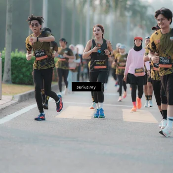 Runner Photo 6378005