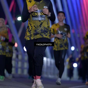 Runner Photo 6378050