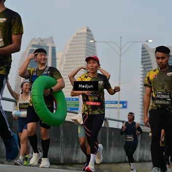 Runner Photo 6378056