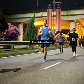 Runner Photo 6378103