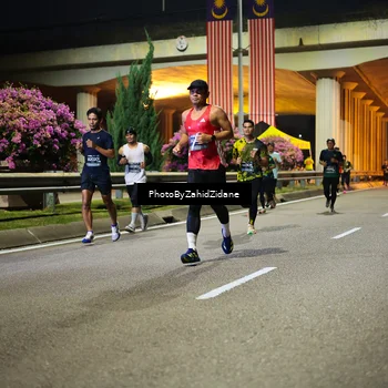 Runner Photo 6378108