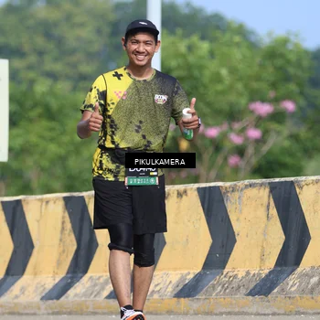 Runner Photo 6378148