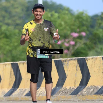 Runner Photo 6378172