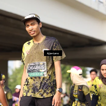 Runner Photo 6378235