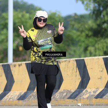 Runner Photo 6378241