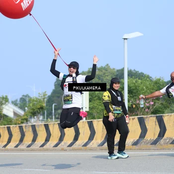 Runner Photo 6378315