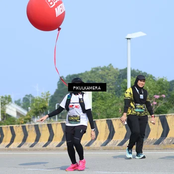 Runner Photo 6378329