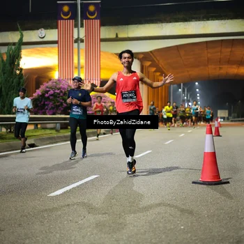 Runner Photo 6378356