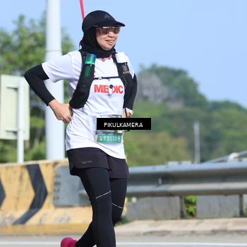 Runner Photo 6378441