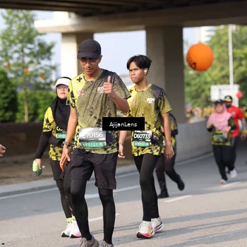 Runner Photo 6378492