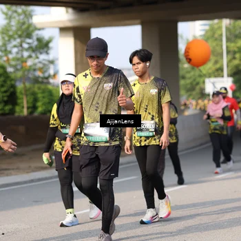 Runner Photo 6378521