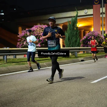 Runner Photo 6378599