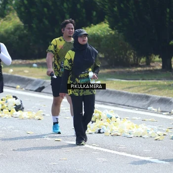 Runner Photo 6378638