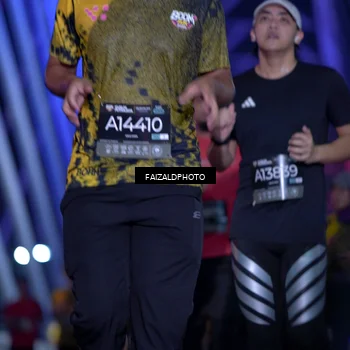 Runner Photo 6378763