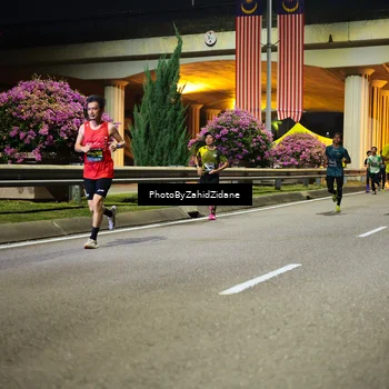 Runner Photo 6378774