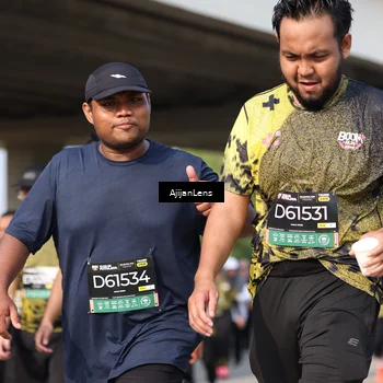 Runner Photo 6378787