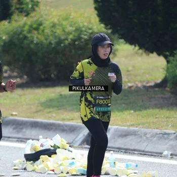 Runner Photo 6378810