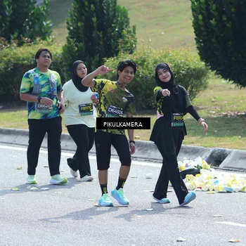 Runner Photo 6379015