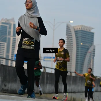 Runner Photo 6379049