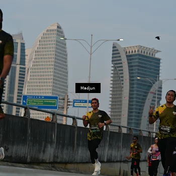 Runner Photo 6379072