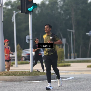 Runner Photo 6379111