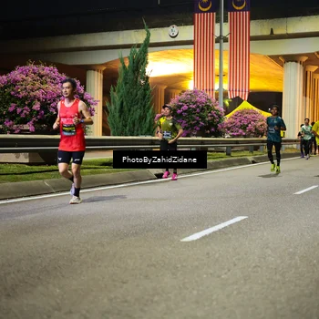 Runner Photo 6379229