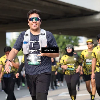 Runner Photo 6379243