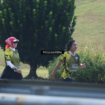 Runner Photo 6379261