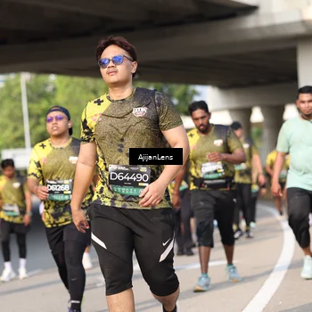 Runner Photo 6379299