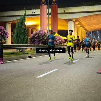 Runner Photo 6379312