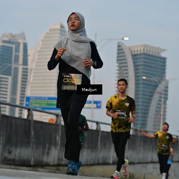 Runner Photo 6379317
