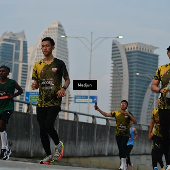 Runner Photo 6379318