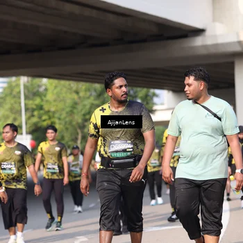 Runner Photo 6379384