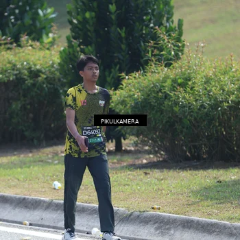Runner Photo 6379390
