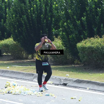 Runner Photo 6379410