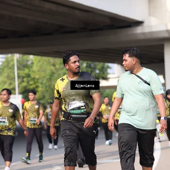 Runner Photo 6379420