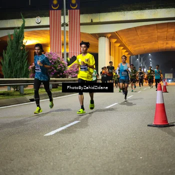 Runner Photo 6379598