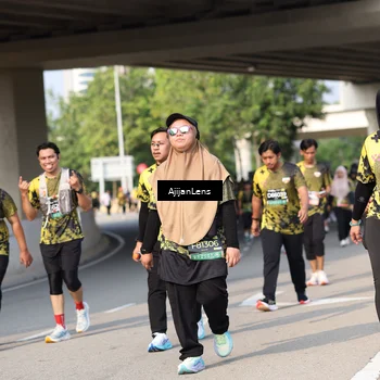 Runner Photo 6379601