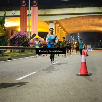 Runner Photo 6379653
